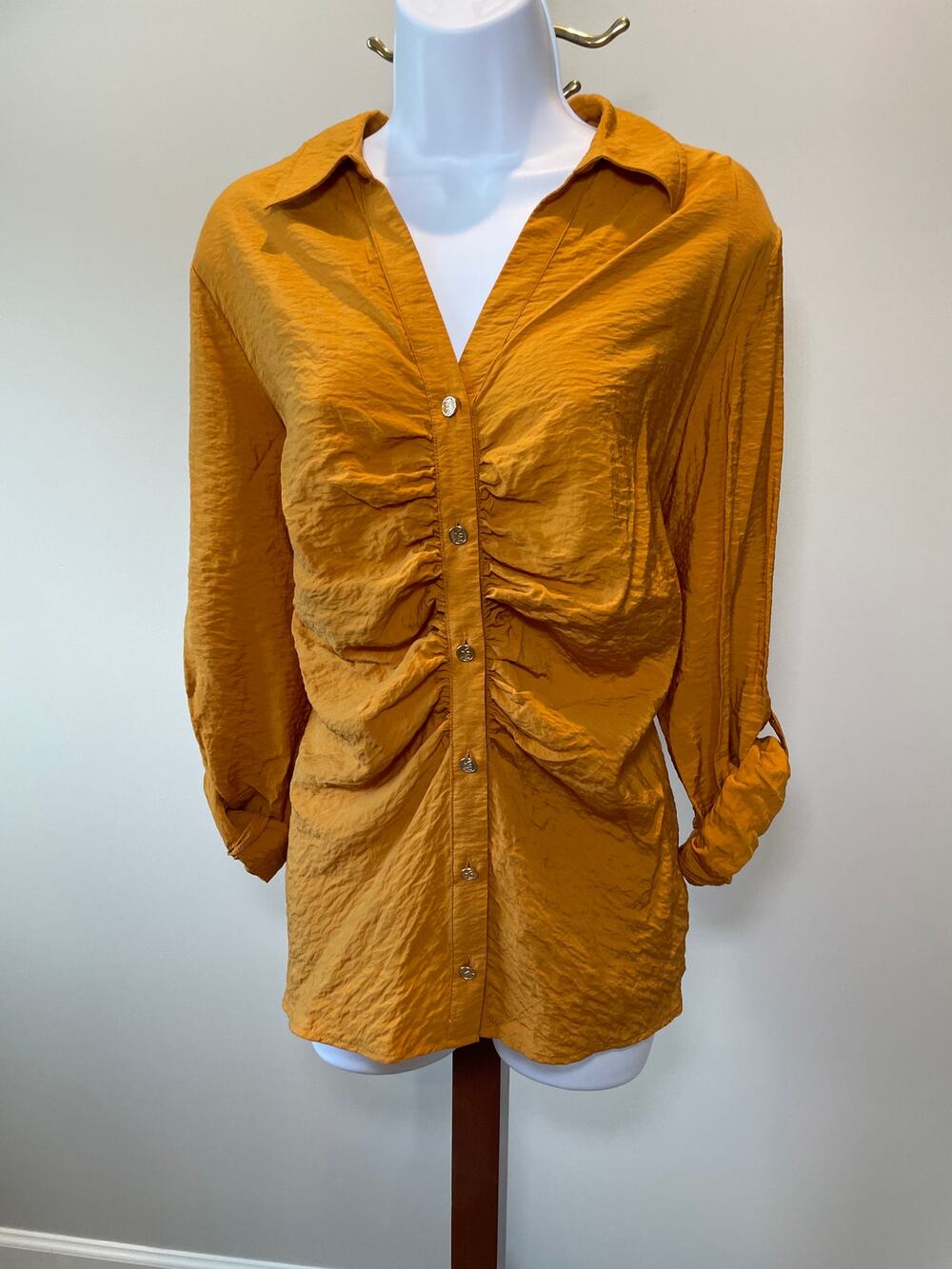 Michael Kors Crinkle Blouse Size XL Golden Yellow 3/4 Sleeve